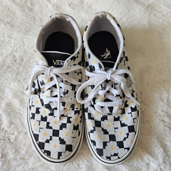 Vans Kids Doheny Flower Checkerboard Sneaker Missy Sz 4 or Womens 5.5 - Picture 1 of 9